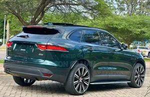 Jaguar F-Pace 2019 Green