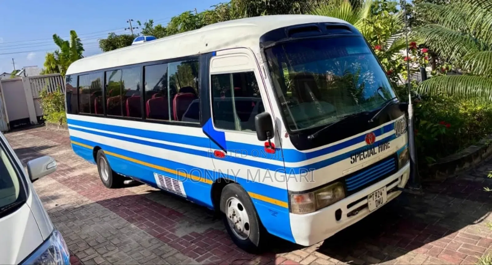 Toyota Coaster 2005 White