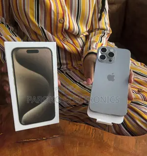 New Apple iPhone 15 Pro Max 256 GB