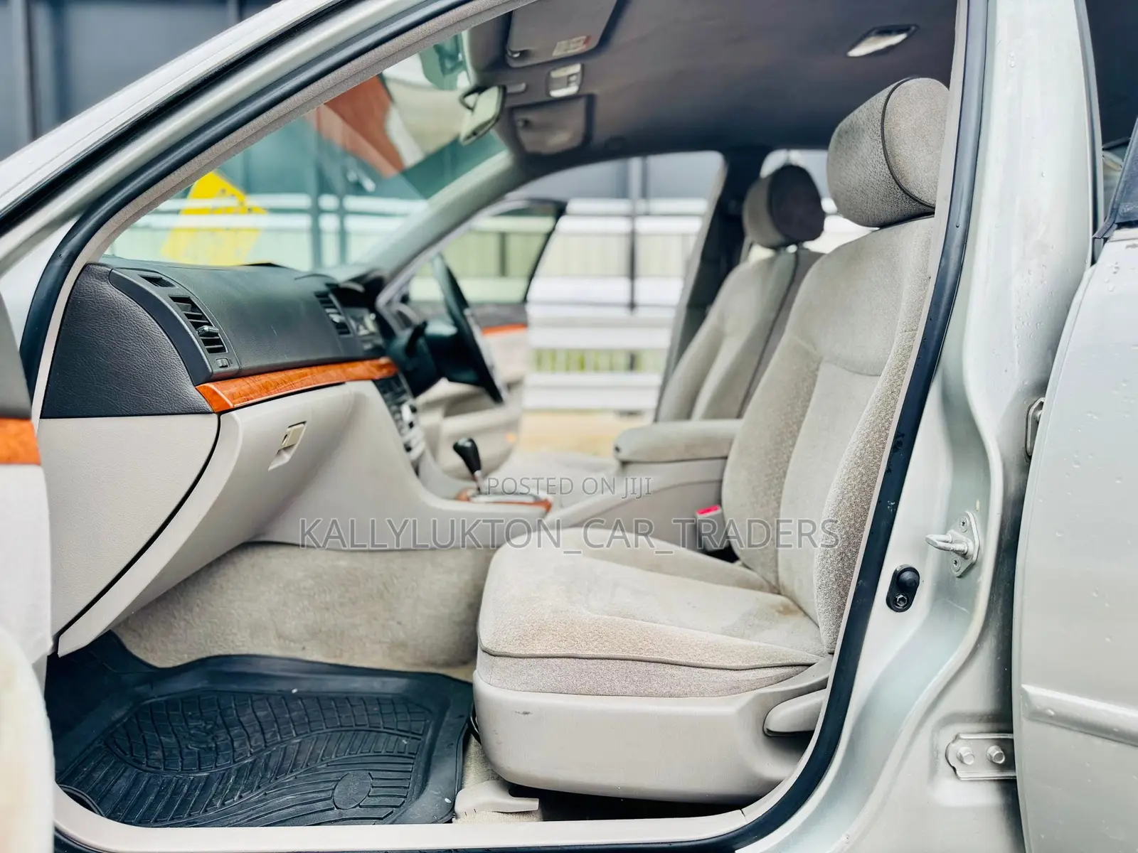 Toyota Mark II 2003 Silver