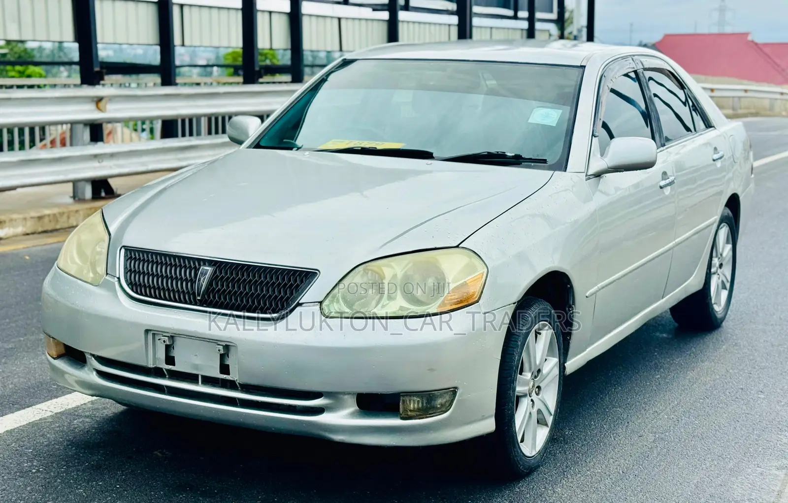 Toyota Mark II 2003 Silver