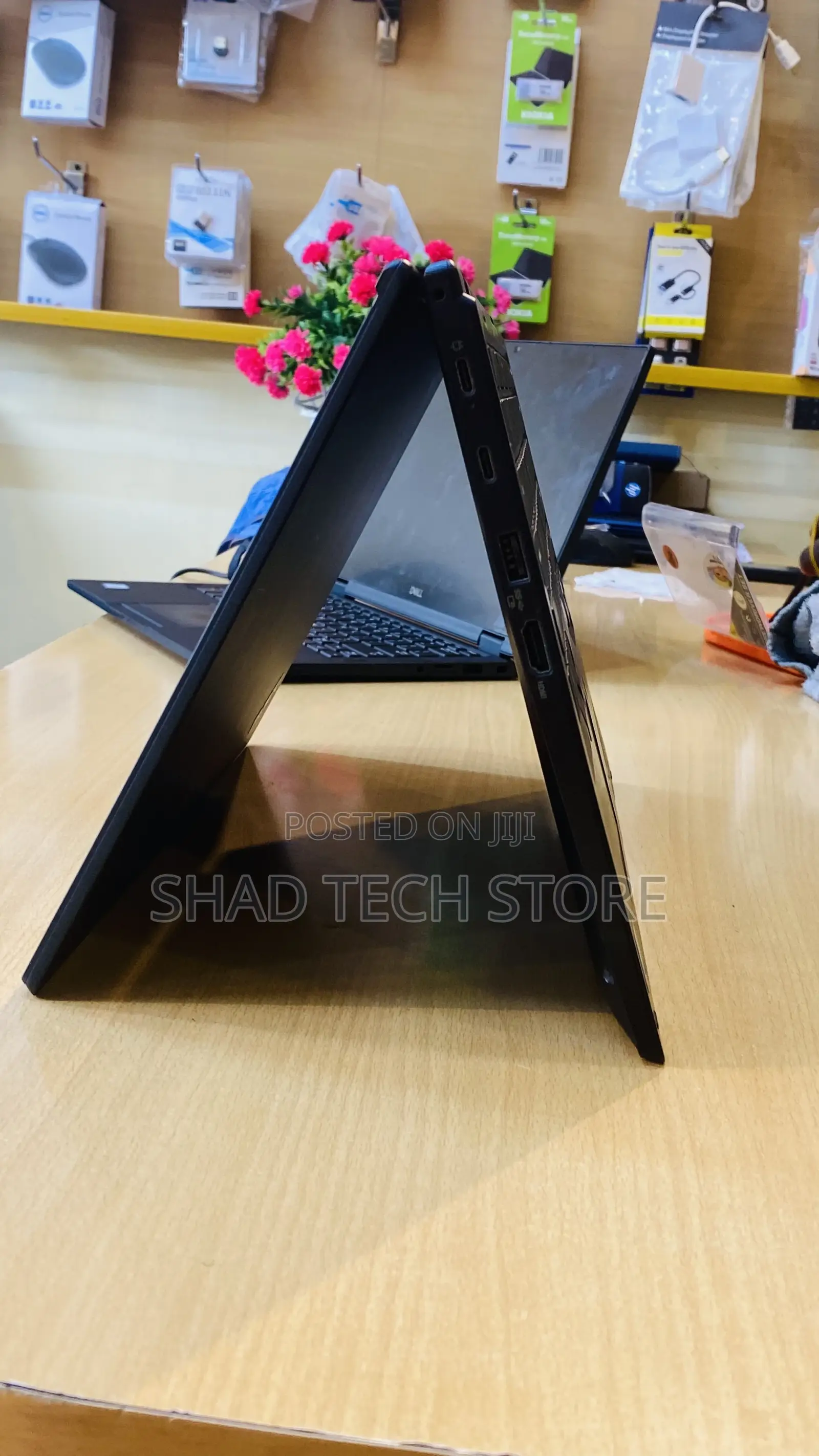 Laptop Lenovo ThinkPad X380 Yoga 8GB Intel Core I5 SSD 256GB