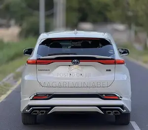 Toyota Harrier 2021 Off white