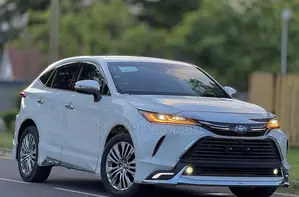 Toyota Harrier 2021 Off white