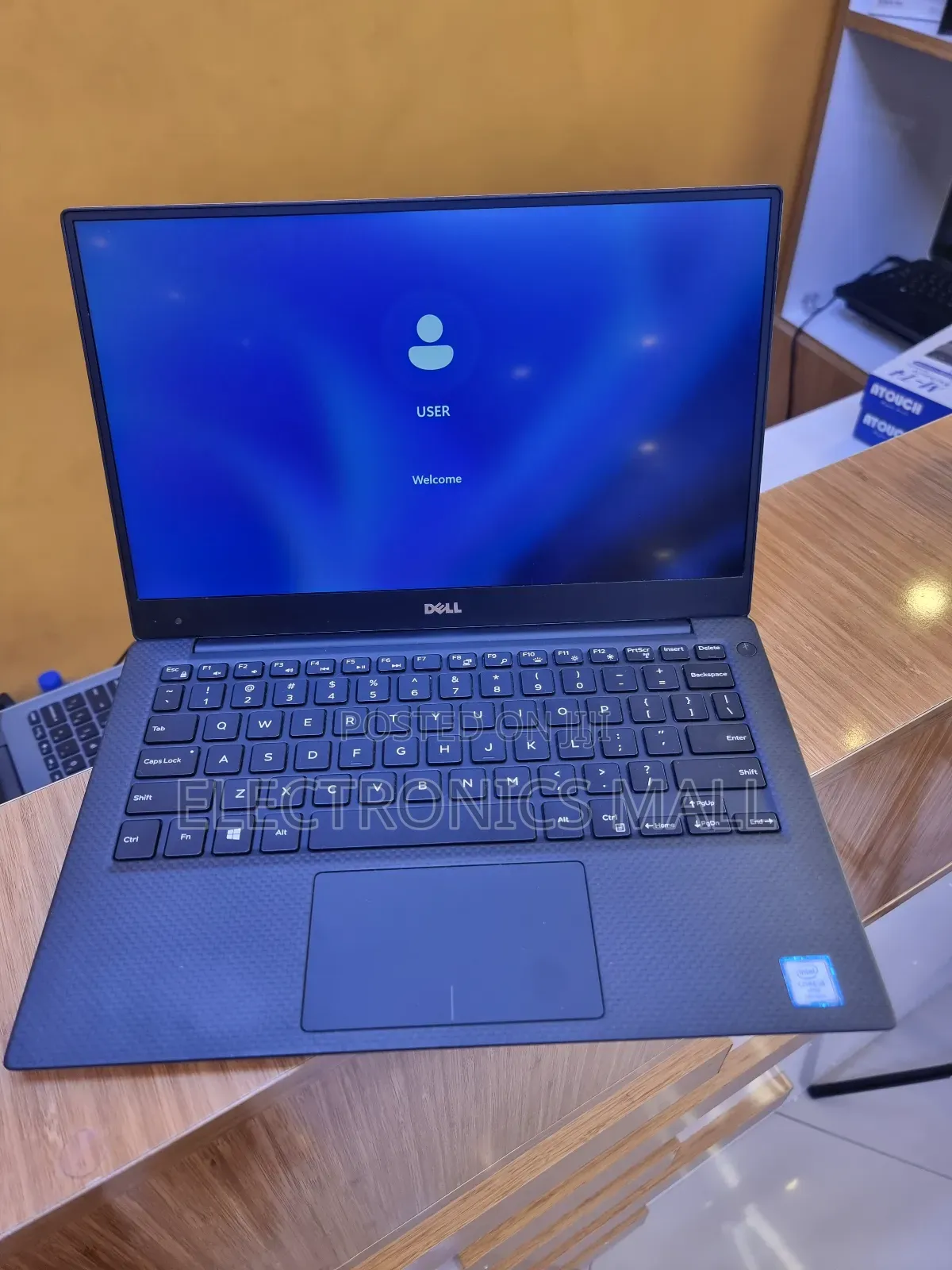 Laptop Dell XPS 13 9370 8GB Intel Core I5 SSD 512GB