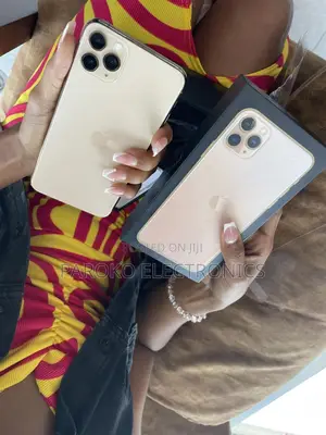 New Apple iPhone 11 Pro Max 64 GB Gold
