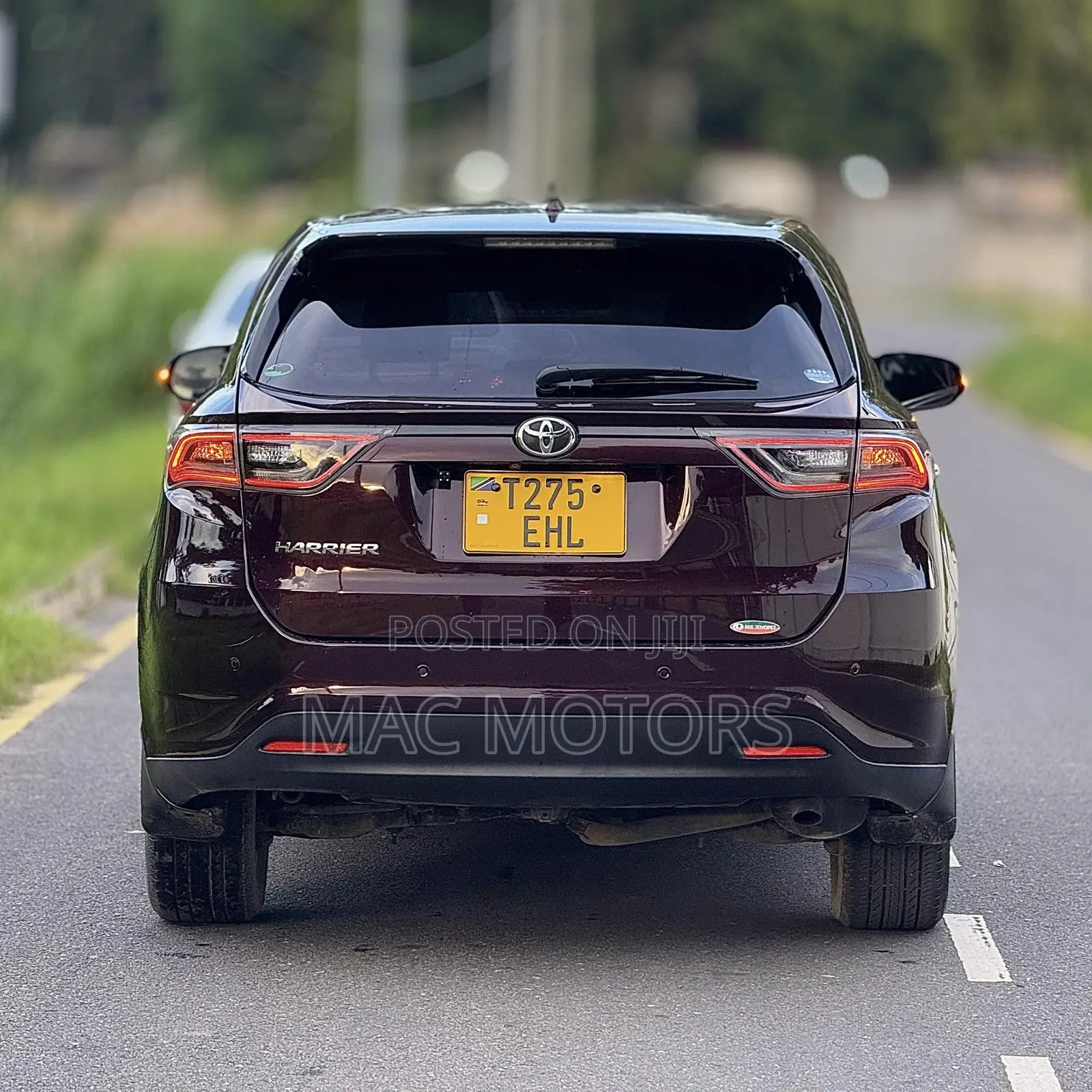 Toyota Harrier 2.0 2015 Black