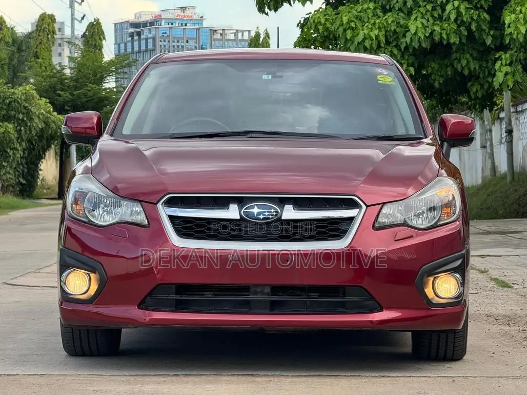 Subaru Impreza 2.0i 5-dr 2013 Brown
