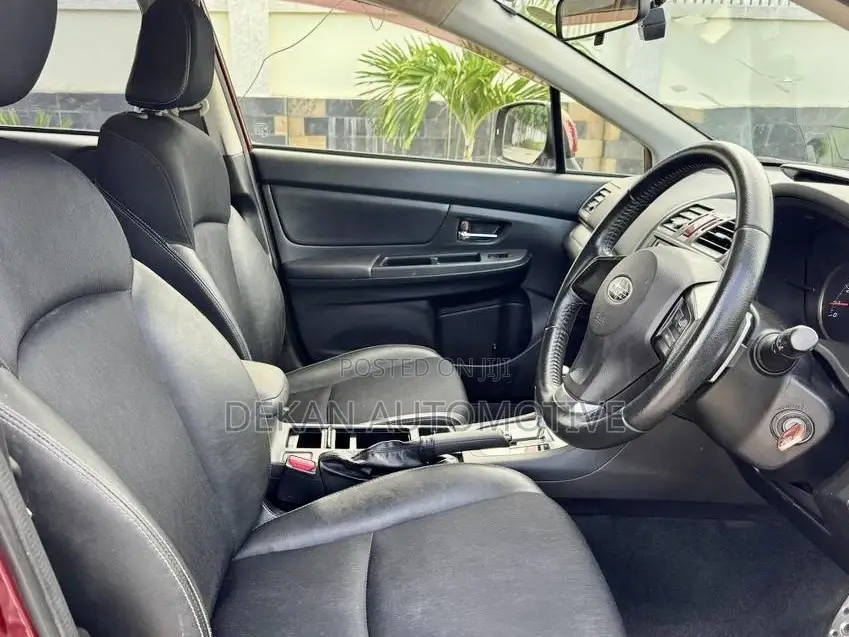 Subaru Impreza 2.0i 5-dr 2013 Brown