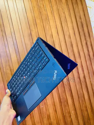 Laptop Lenovo Yoga 260 8GB Intel Core I7 SSD 256GB