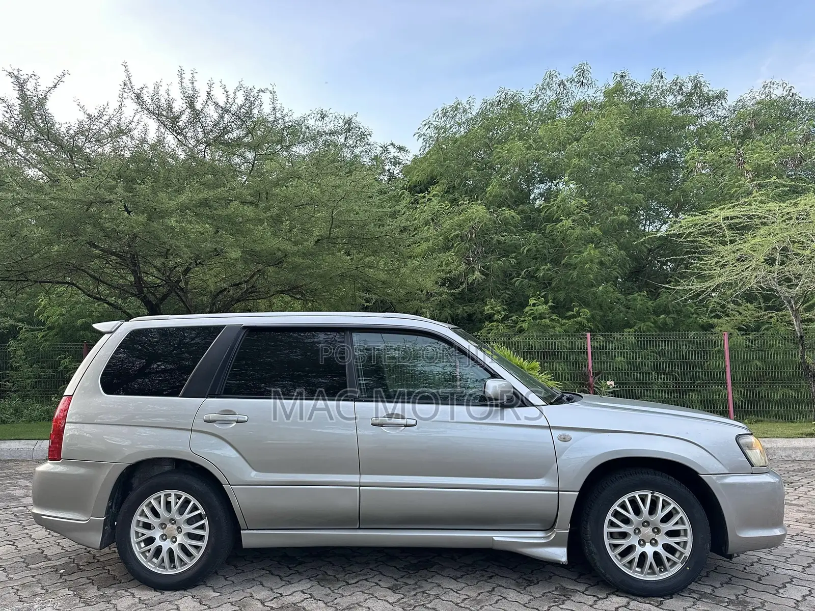 Subaru Forester 2005 Silver