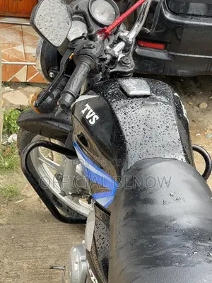 TVS HLX 125 2023 Black