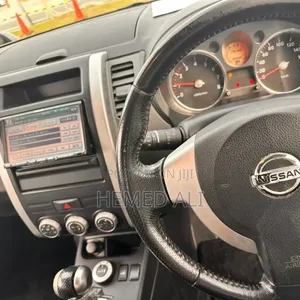 Nissan X-Trail 2.0 Automatic 2008 Silver