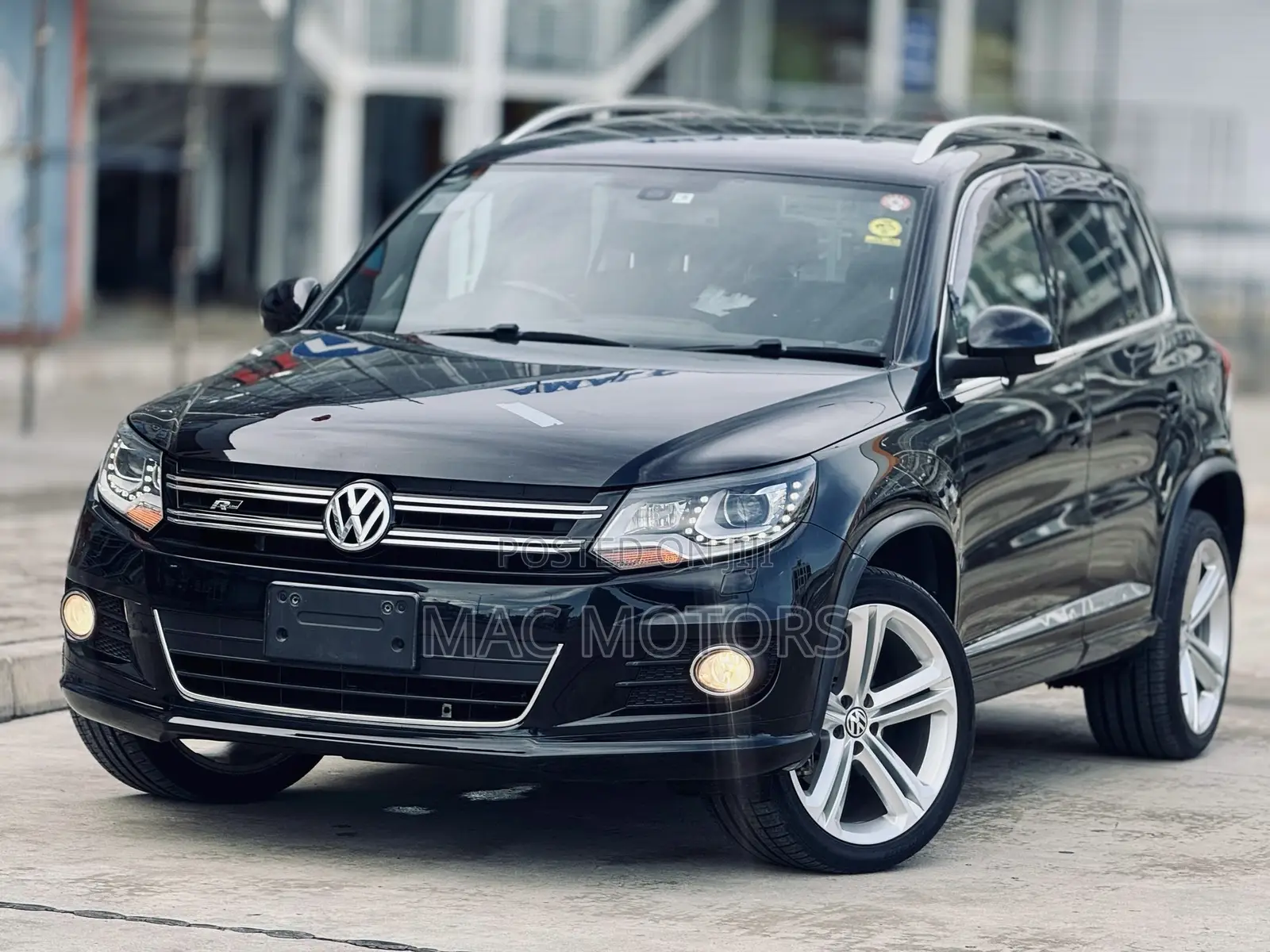 Volkswagen Tiguan 2012 Black