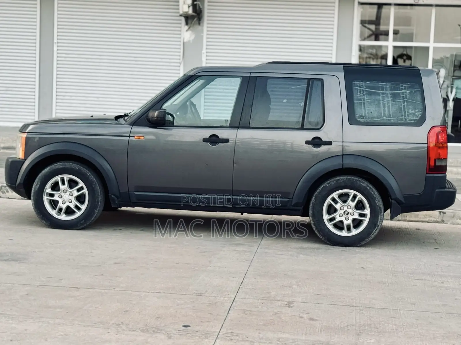 Land Rover Discovery 2005 Gray