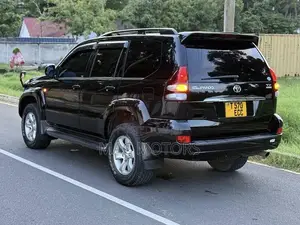 Toyota Land Cruiser Prado 2005 Matt Black