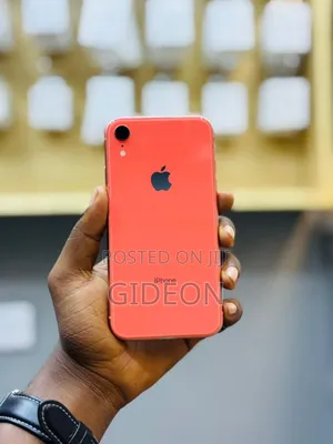 Apple iPhone XR 64 GB Pink