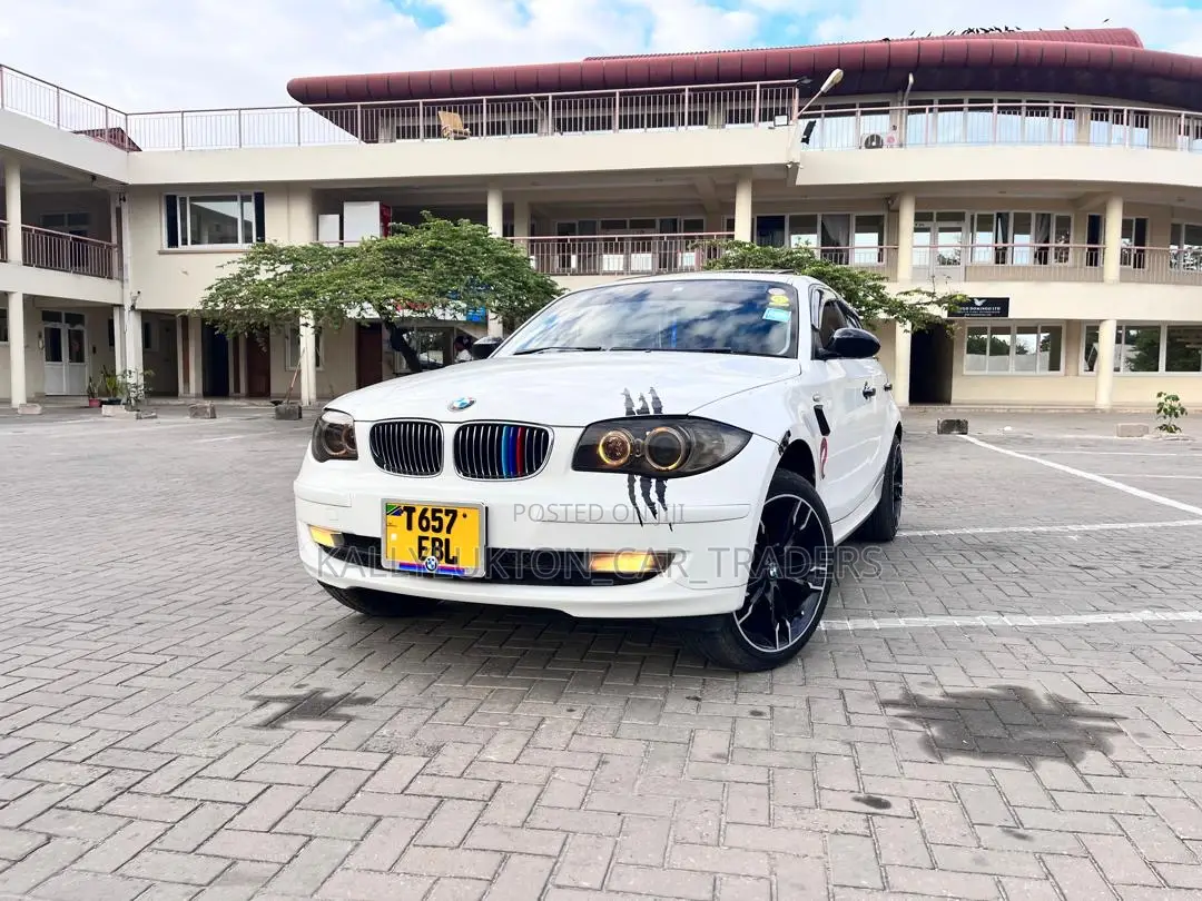 BMW 1 Series 2004 White