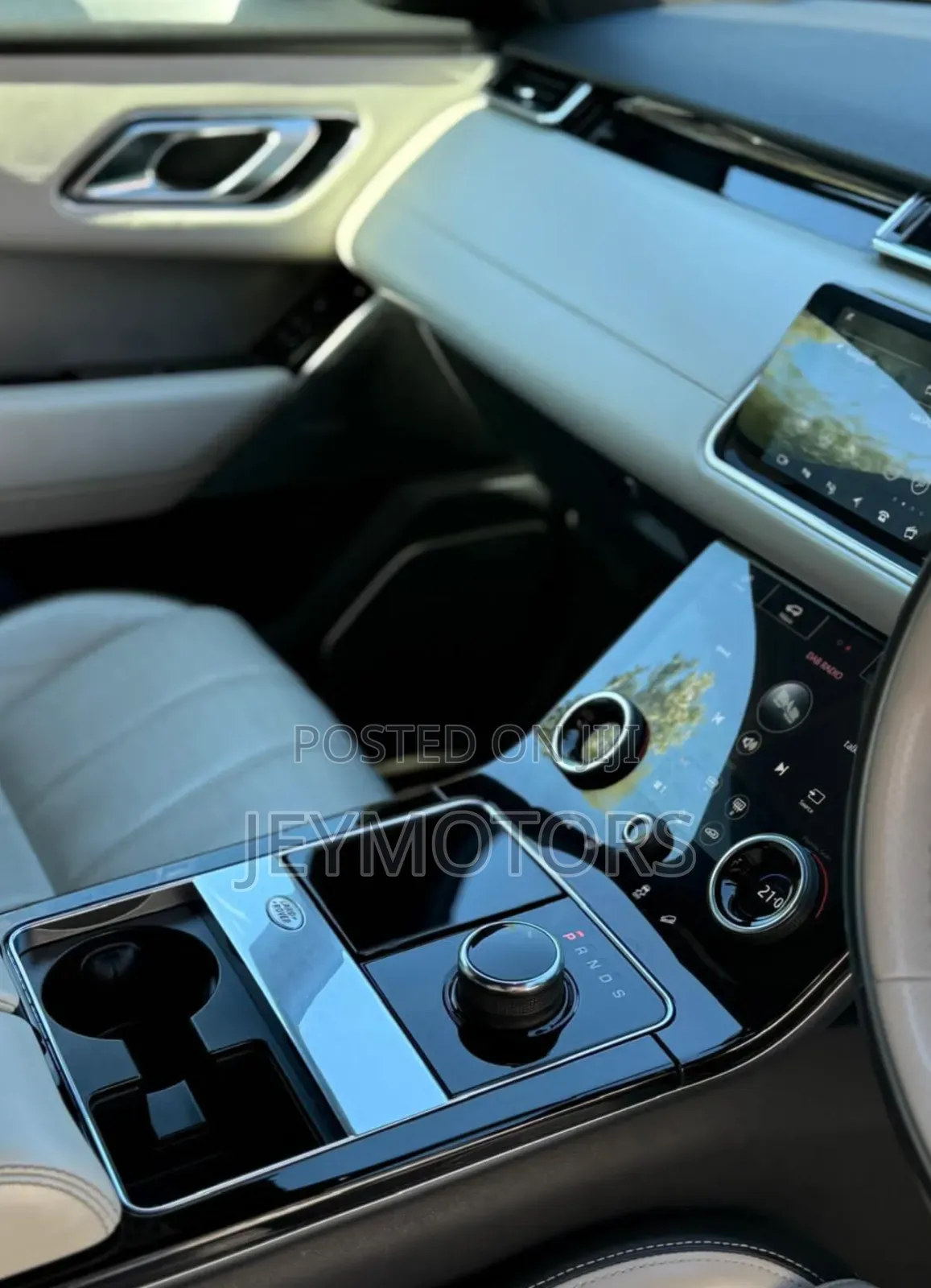 Land Rover Range Rover Velar 2018 Black