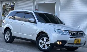 Subaru Forester 2009 White