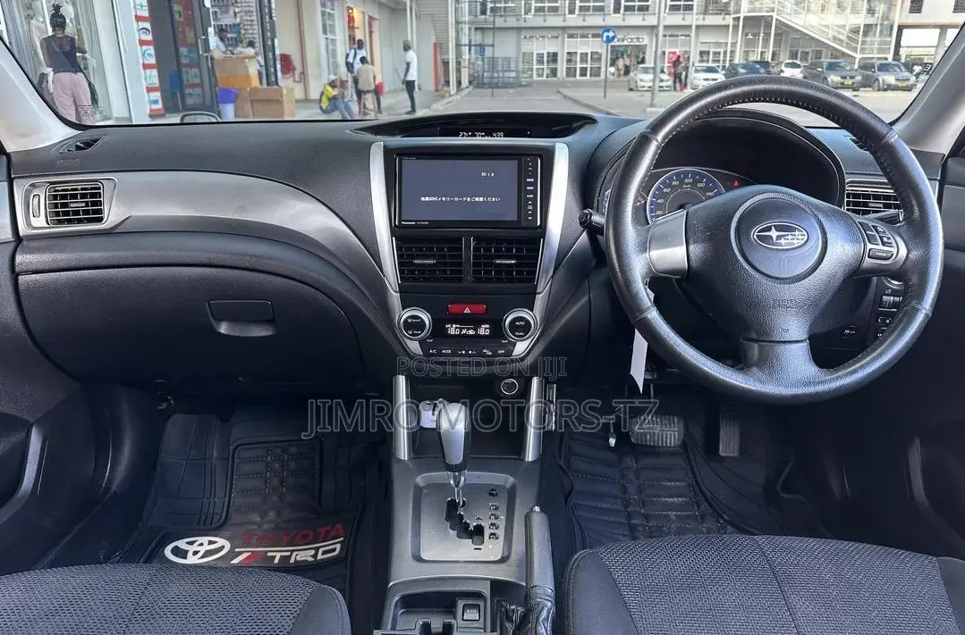 Subaru Forester 2009 White