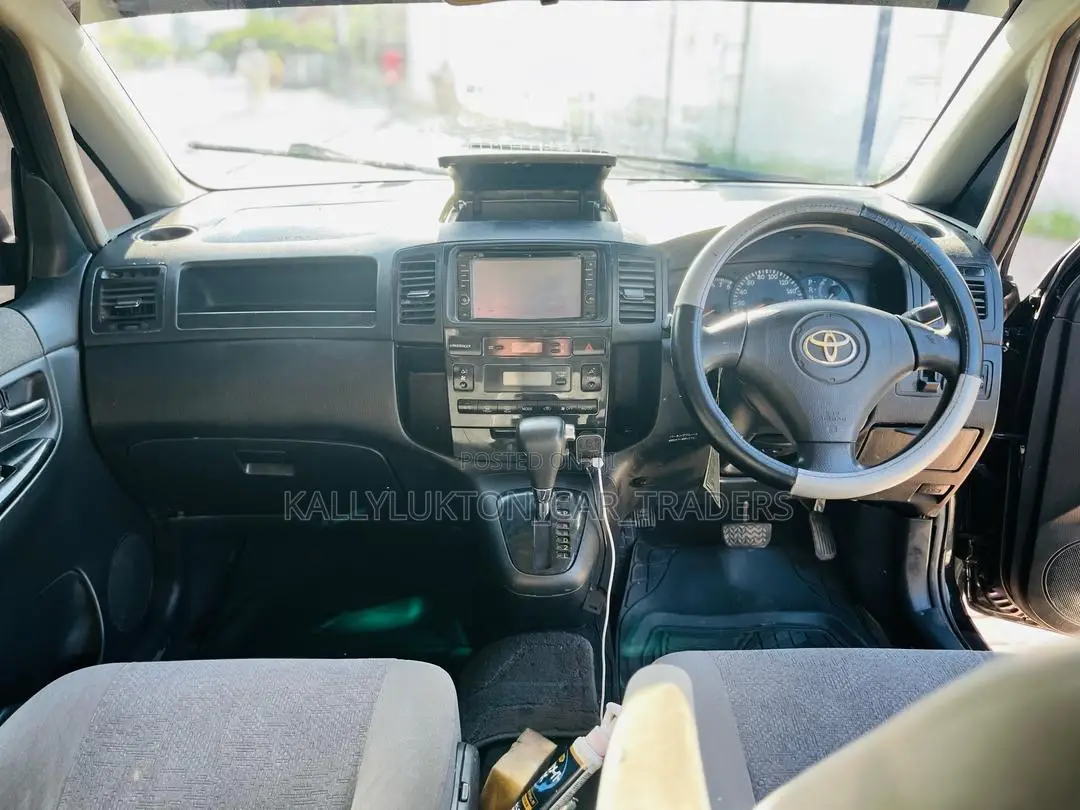 Toyota Corolla Spacio 2005 Black