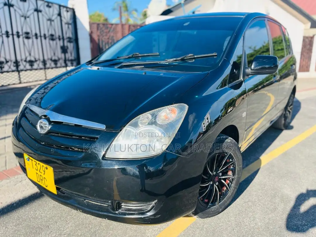 Toyota Corolla Spacio 2005 Black