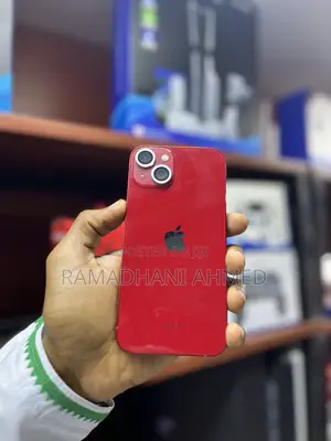 Apple iPhone 13 128 GB Red