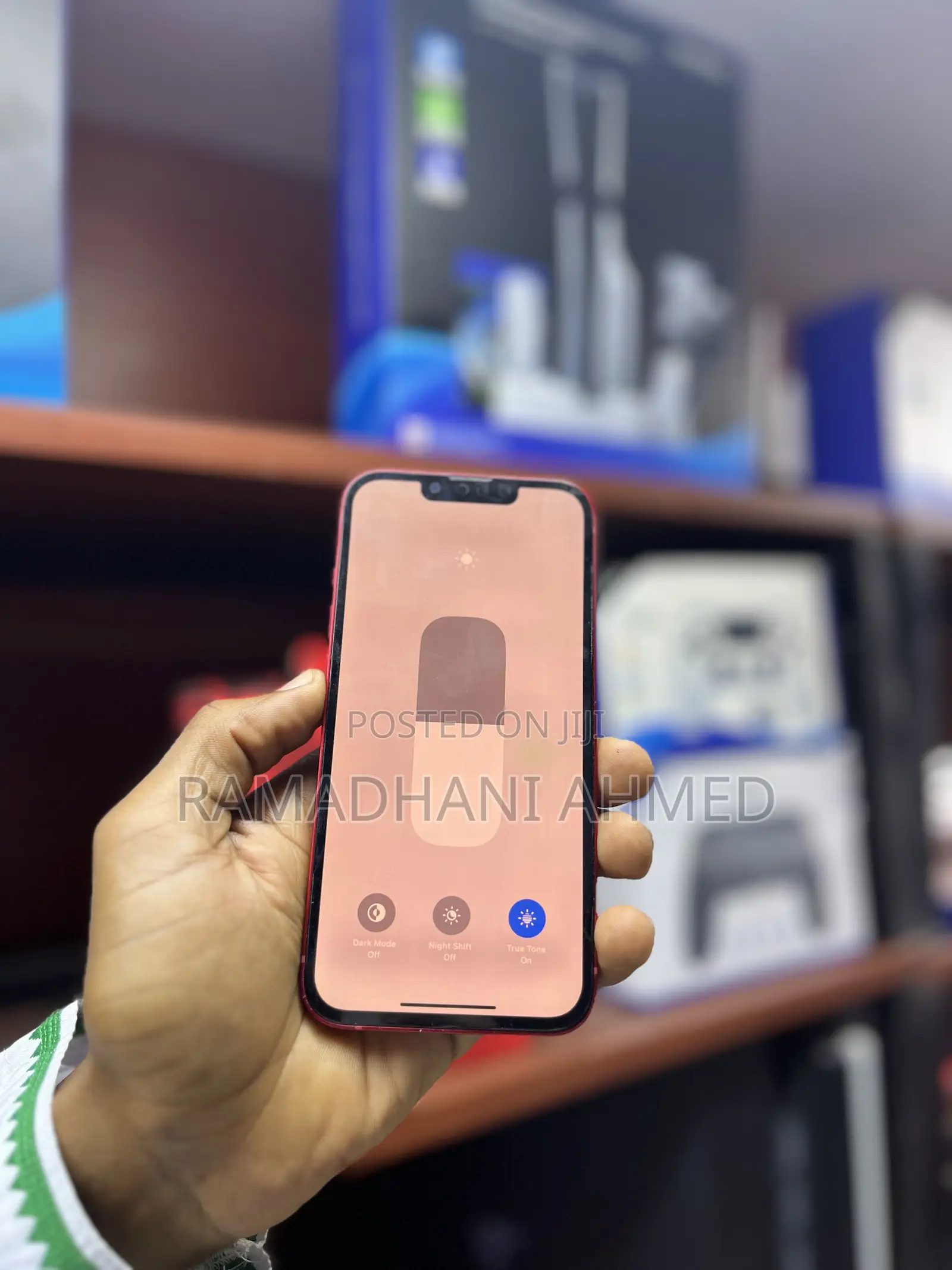 Apple iPhone 13 128 GB Red