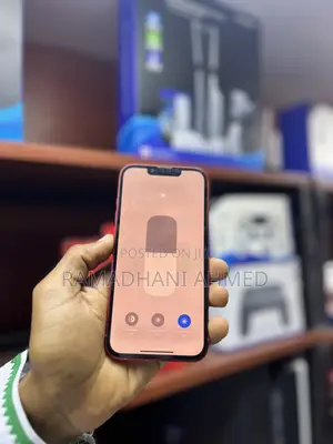 Apple iPhone 13 128 GB Red