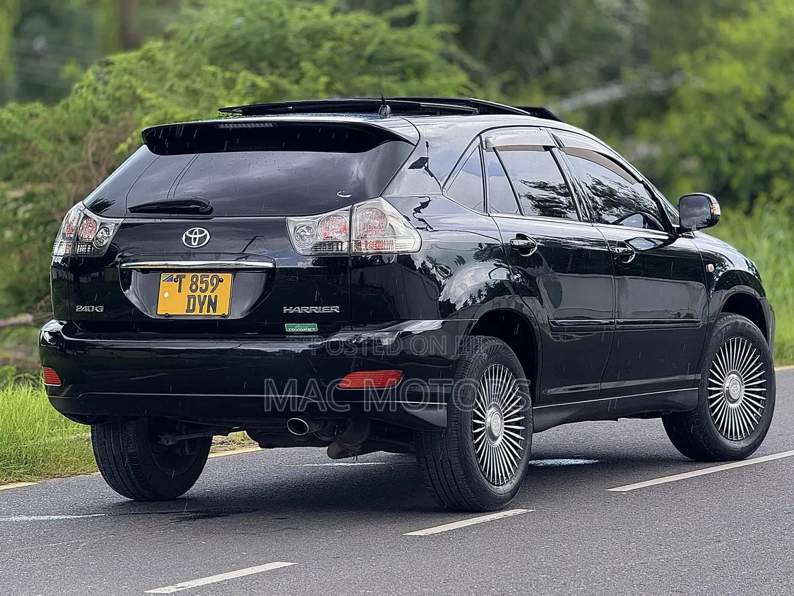 Toyota Harrier 2.4 2005 Black