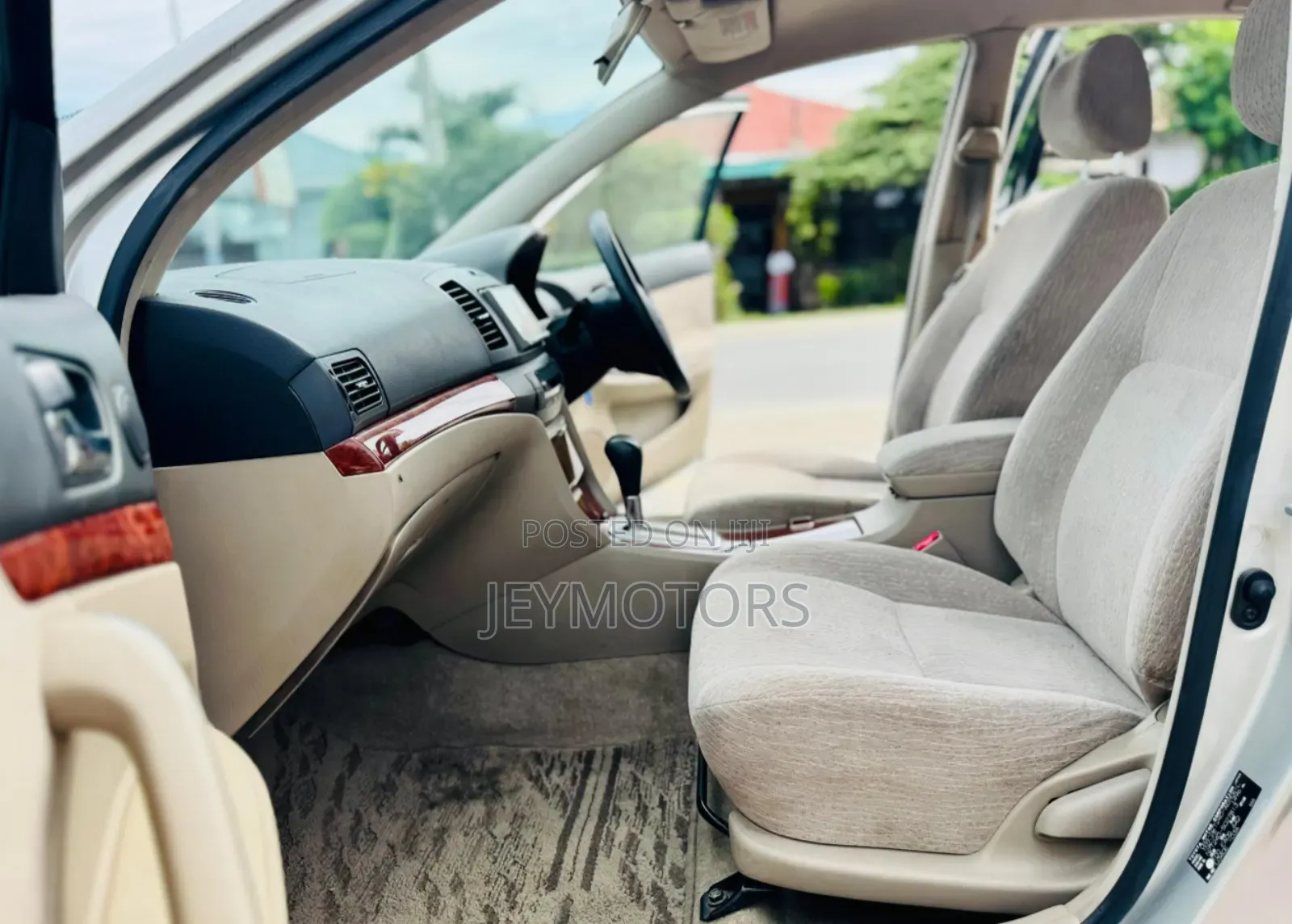 Toyota Premio 2004 Silver