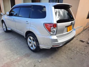 Subaru Forester 2009 Silver