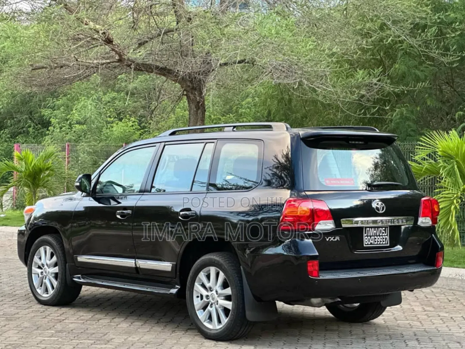 Toyota Land Cruiser 2015 Black