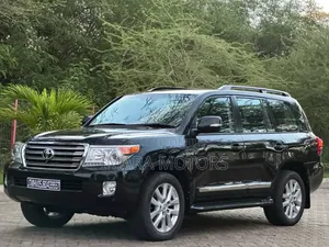 Toyota Land Cruiser 2015 Black