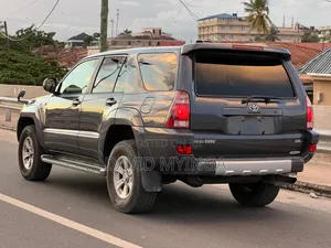 Toyota Hilux Surf 2006 Gray