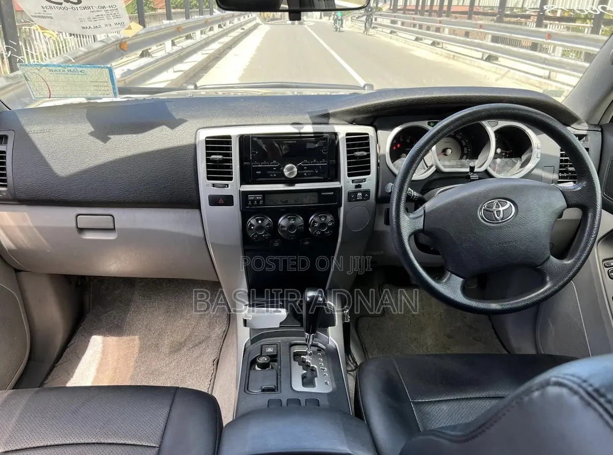 Toyota Hilux Surf 2.7 SSR 2006 Gray