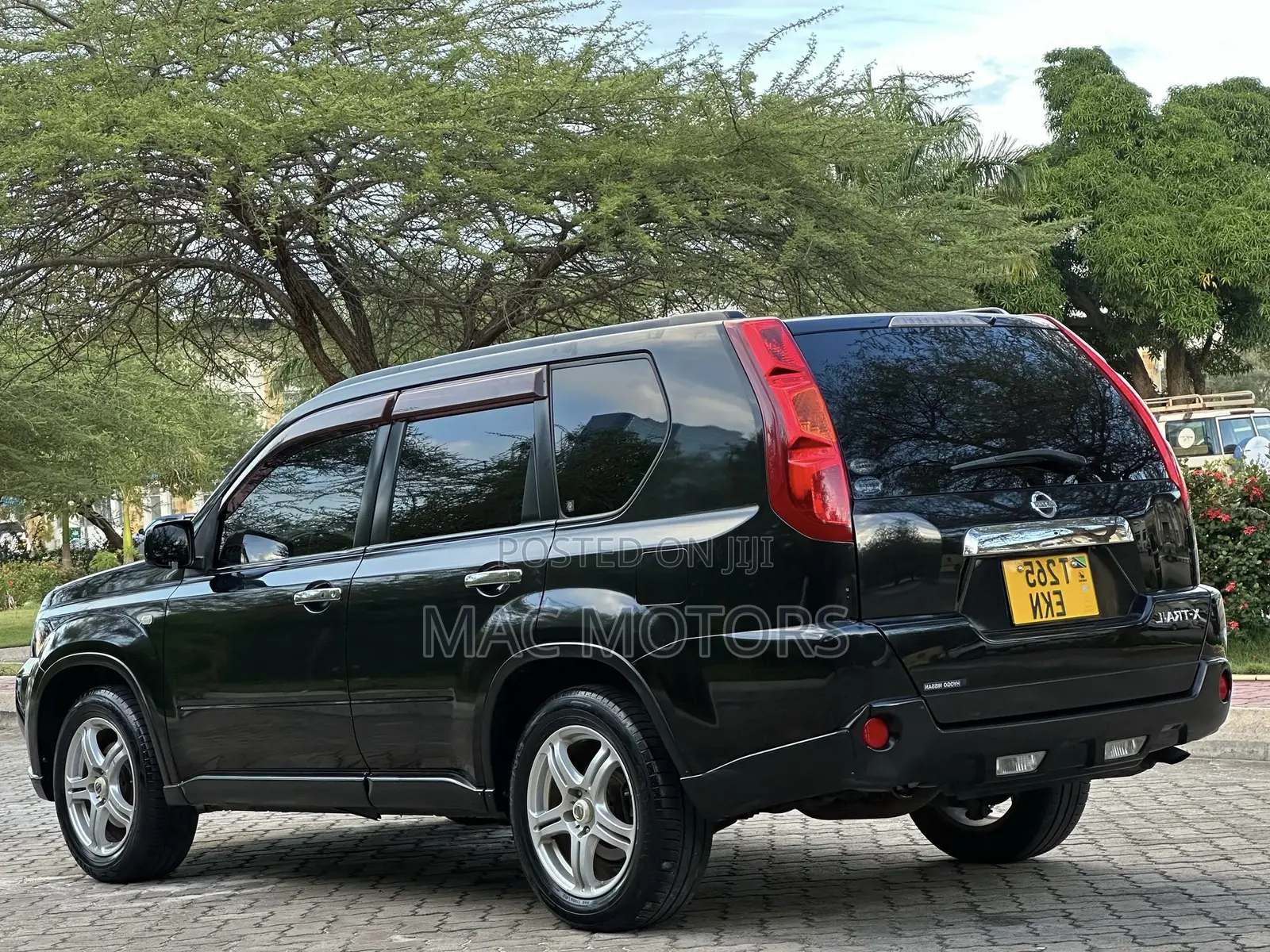 Nissan X-Trail 2.0 2008 Black