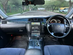 Toyota Crown 2006 Black