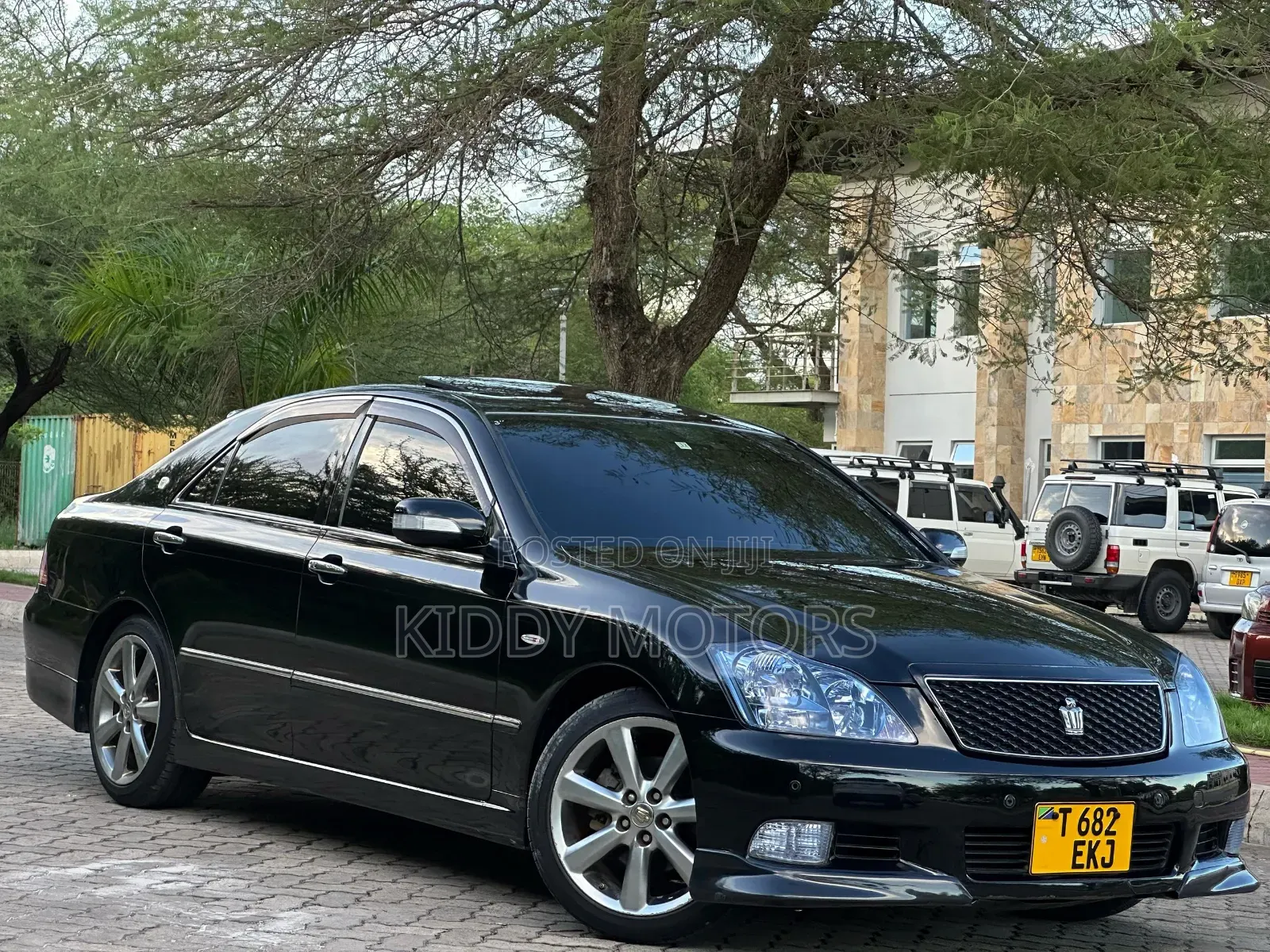Toyota Crown 2006 Black