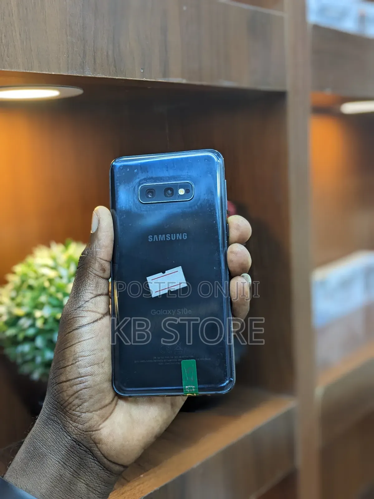 Samsung Galaxy S10e 128 GB Black