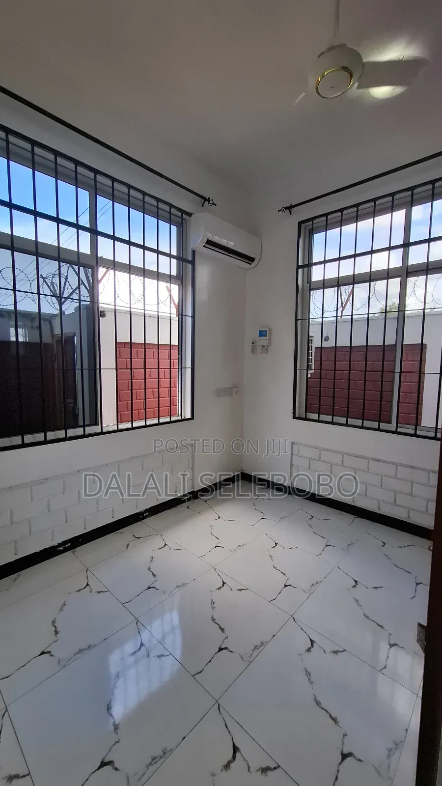 1bdrm Bedsitter in Bahar Beach, Kinondoni for rent