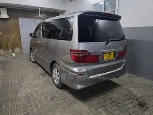 Photo - Toyota Alphard 2005 Silver