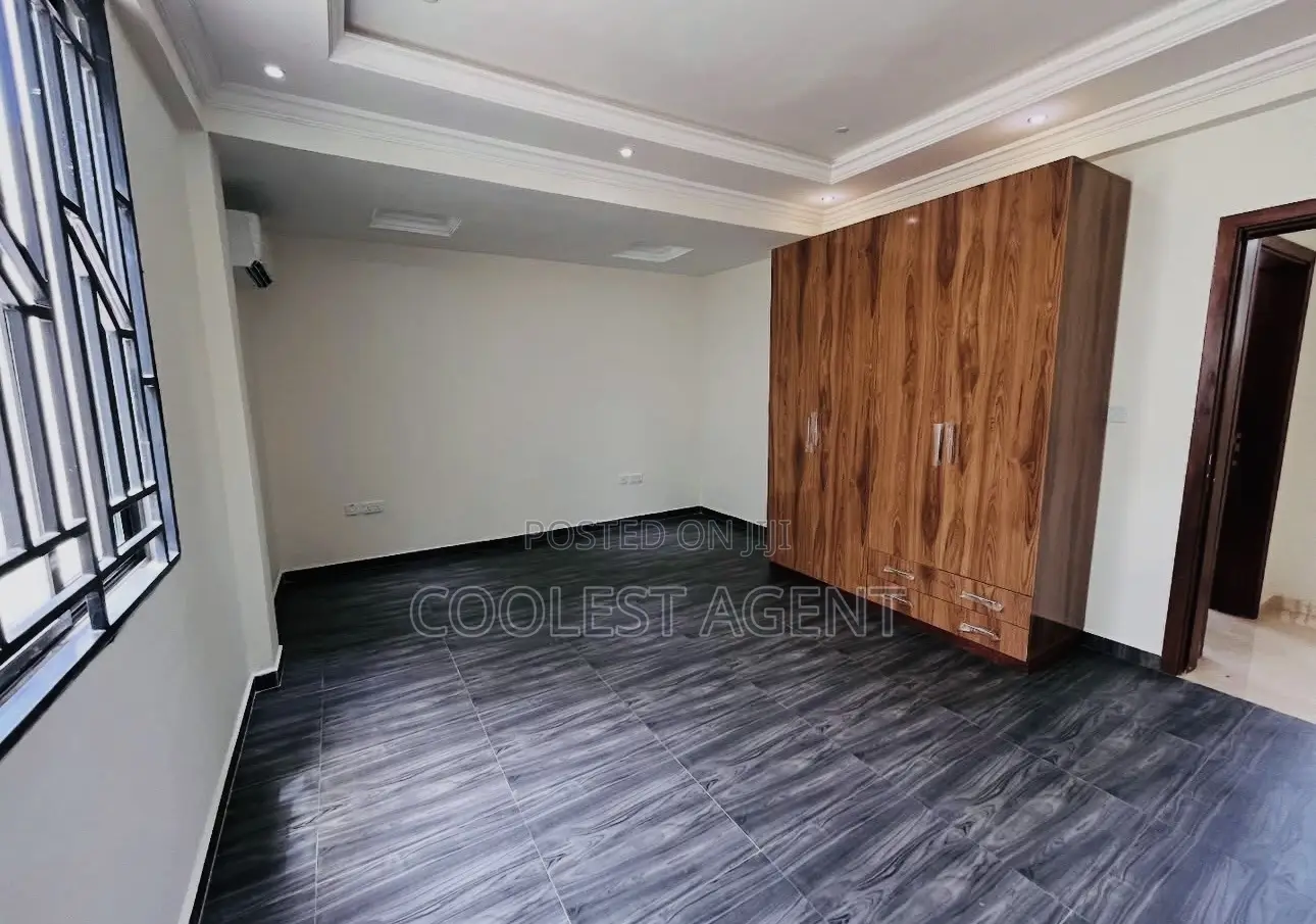 5bdrm Villa in Masaki, Kinondoni for rent