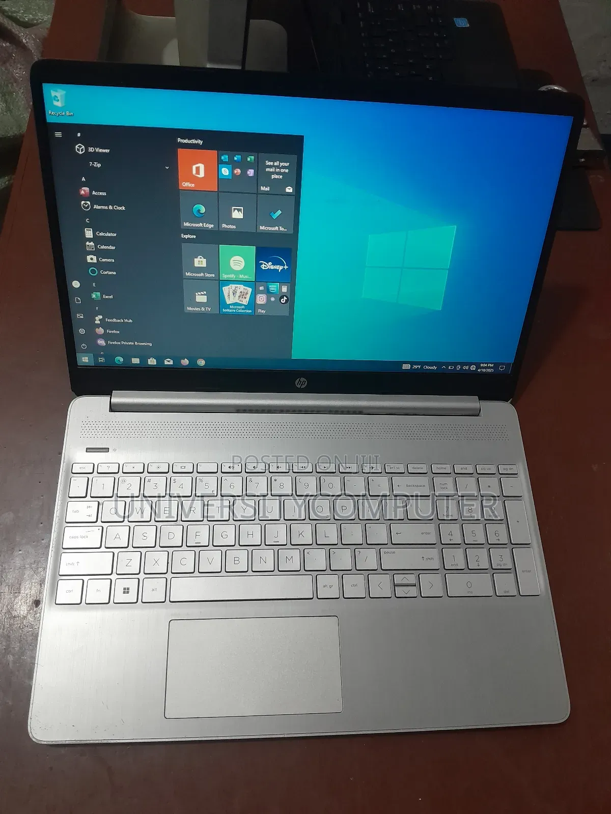 Laptop HP 250 G6 4GB Intel SSD 256GB