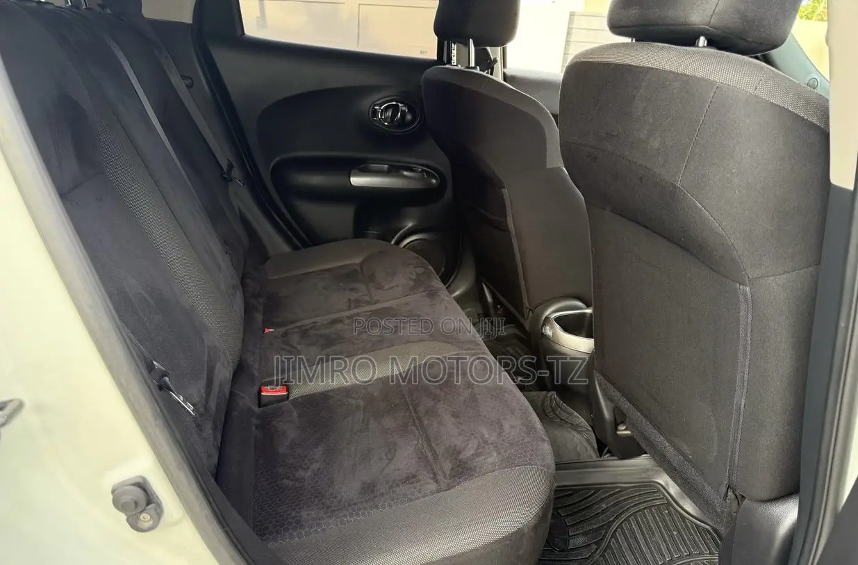 Nissan Juke 2011 White