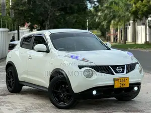 Nissan Juke 2011 White