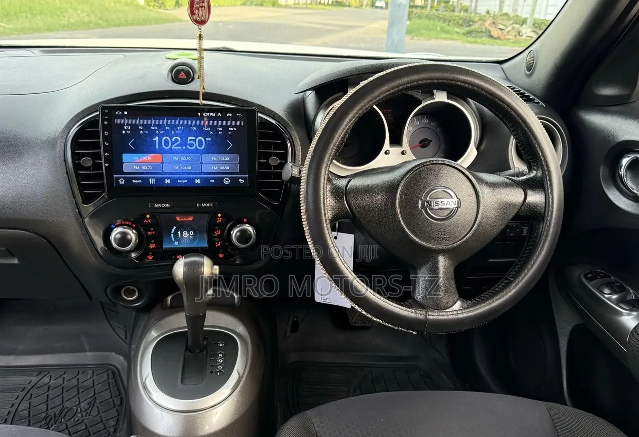Nissan Juke 2011 White