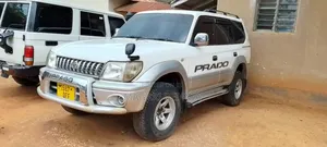 Toyota Land Cruiser Prado 2005 White