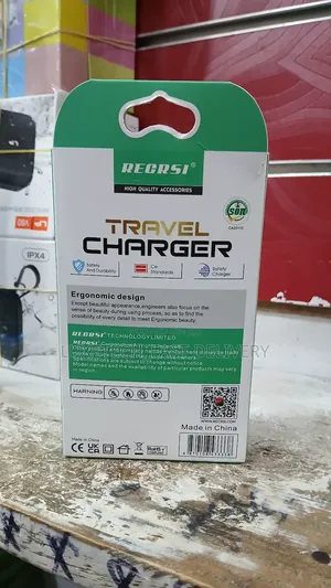 Recrsi Travel Charger With 2 Usb Ports
